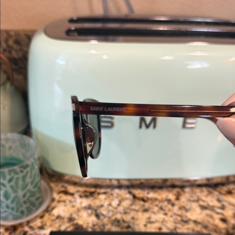 Authentic Saint Laurent Tortoiseshell Brown Sunglasses with Black Case - Picture 6 of 9